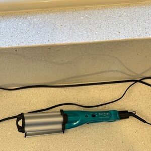 TIGI Bed Head Teal Wave Artist Ceramic Tourmaline Hair Styler